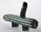 Juozas Adomonis
Ikebana. Ekstruderinė keramika, emalis.